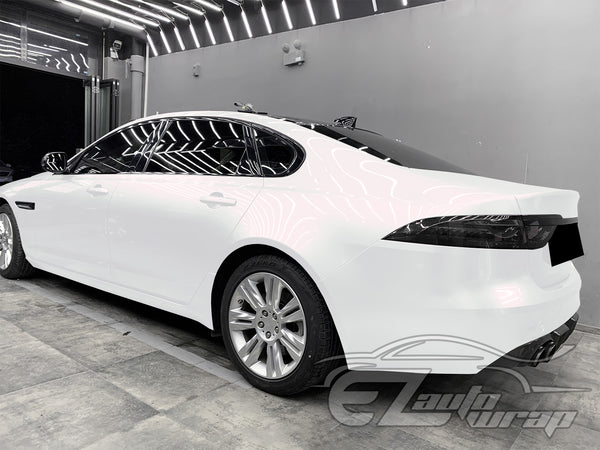Gloss Pearl White to Red Vinyl Wrap